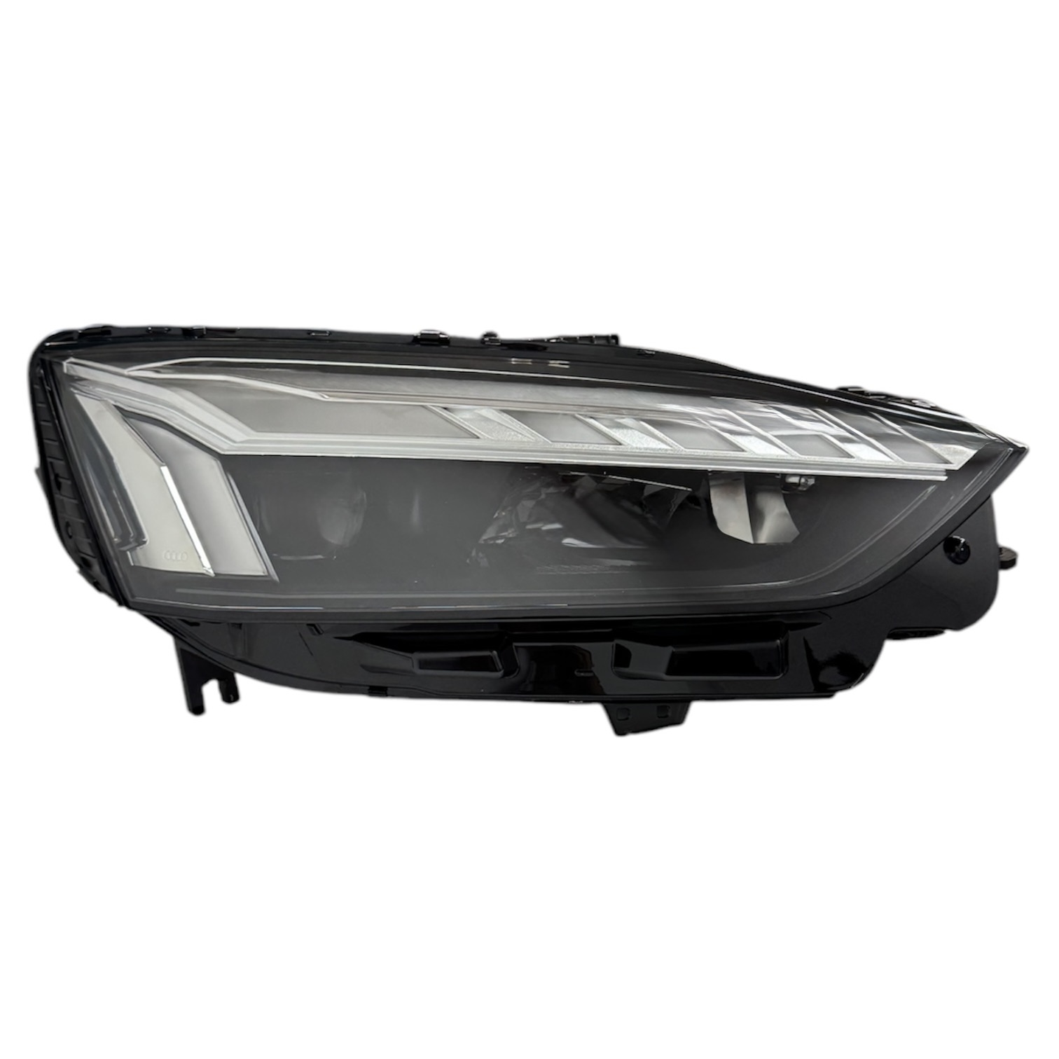 FAR A5 20-23 RH (MATRİX/BEYİNLER ÜSTÜNDE/LOGOLU)