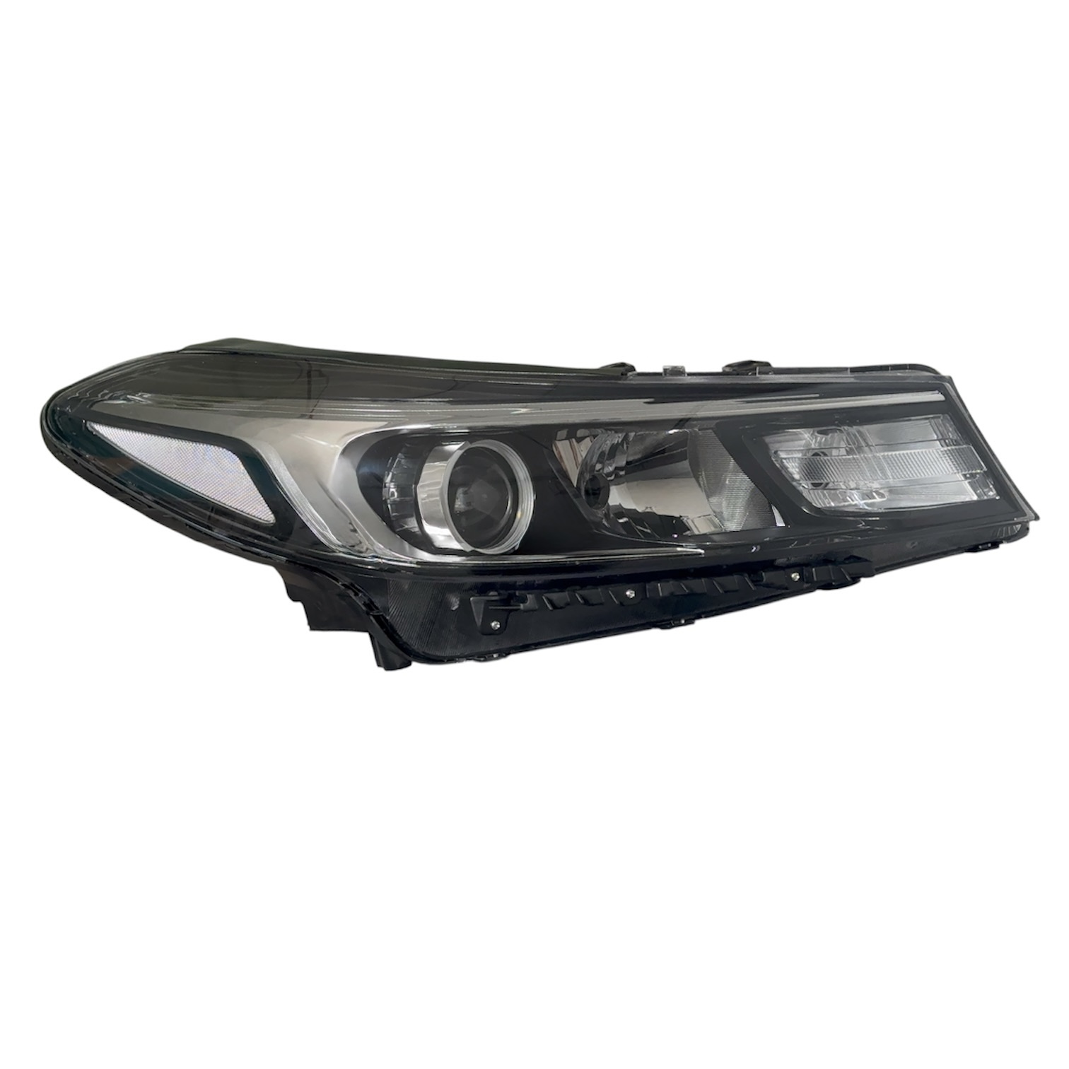 FAR CERATO 15-18 RH (LEDSİZ)