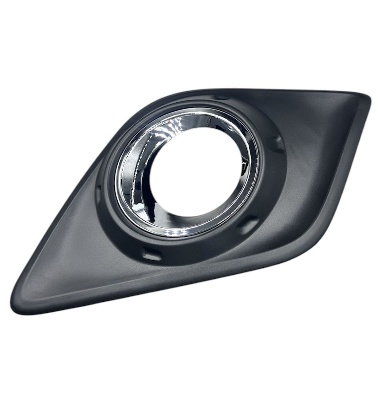 KAPAK LAMBA SİS HILUX 15-17 LH (SİSLİ KROM)
