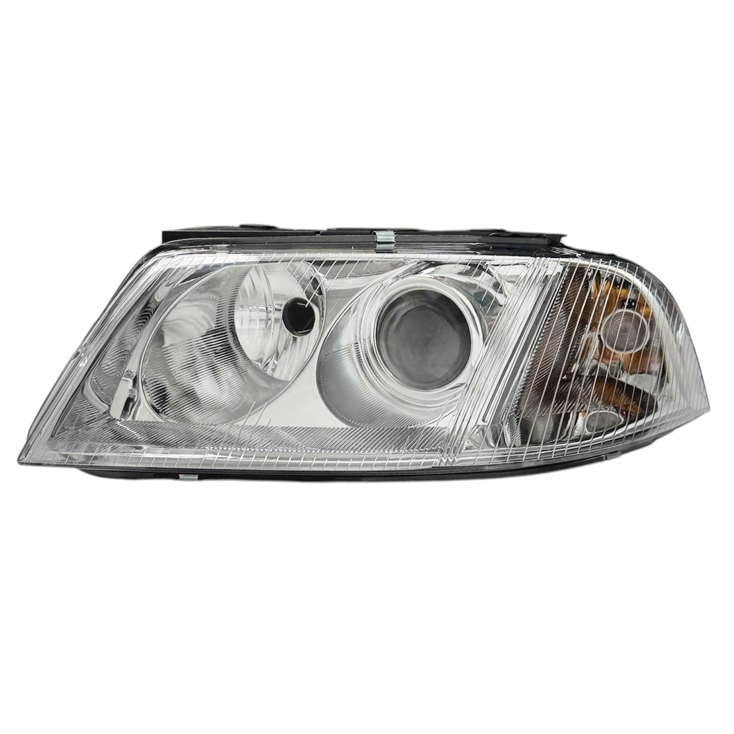 FAR PASSAT B5 01-05 LH (MERCEKLİ-MOTORLU)