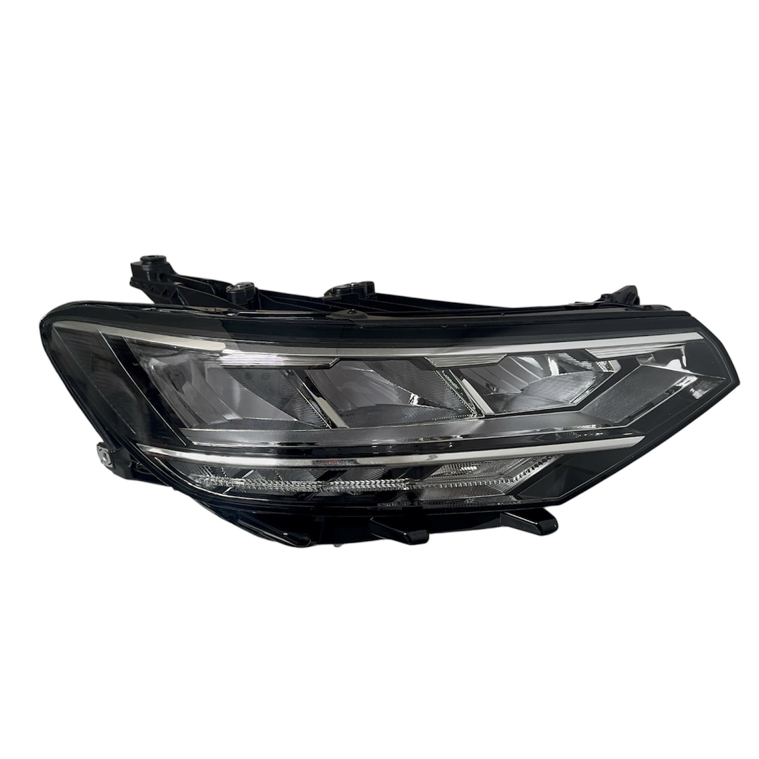 FAR PASSAT B8,5 19-23 RH (LEDLİ)