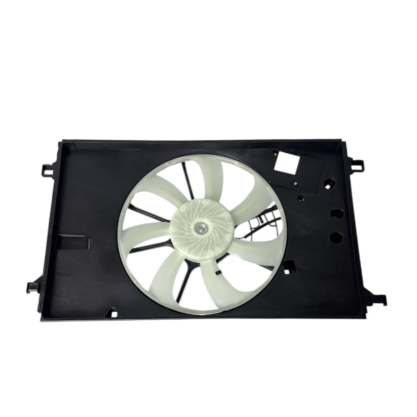 FAN SU COROLLA 1,5 23-24 (KOMPLE)