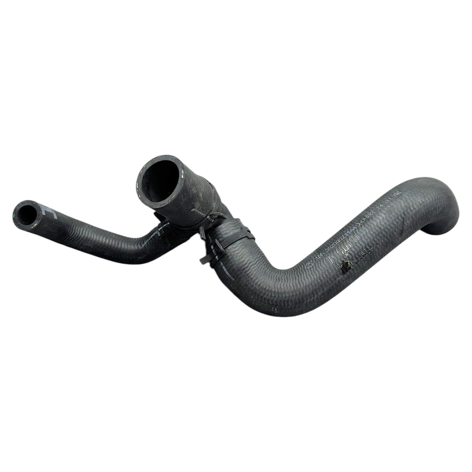 HORTUM RADYATÖR TİGGO 7 PRO/TİGGO 8 PRO/OMODA 5 1,6 22-24 (ÇIKIŞ)