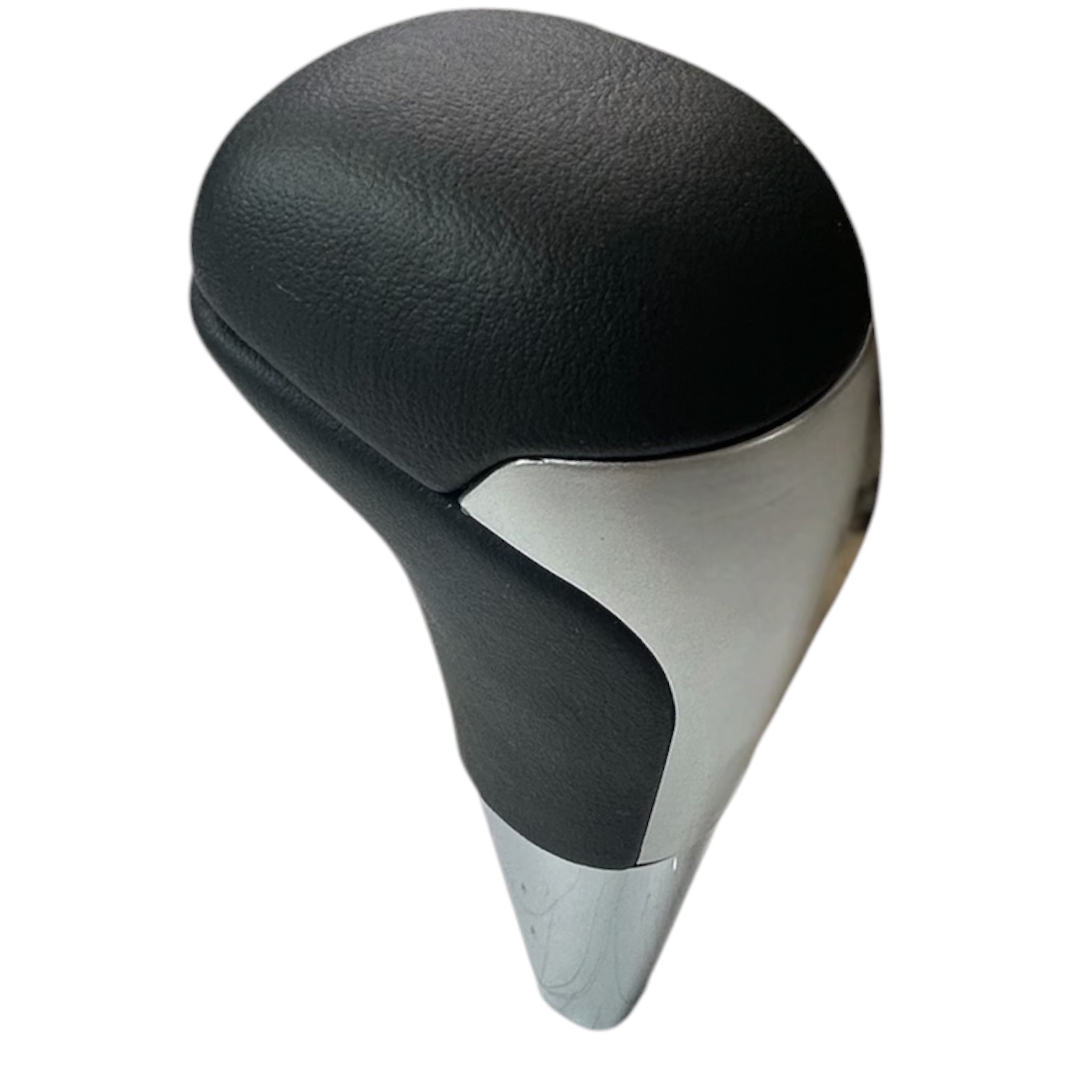 TOPUZ VİTES HILUX 15-19 (OTOMATİK)